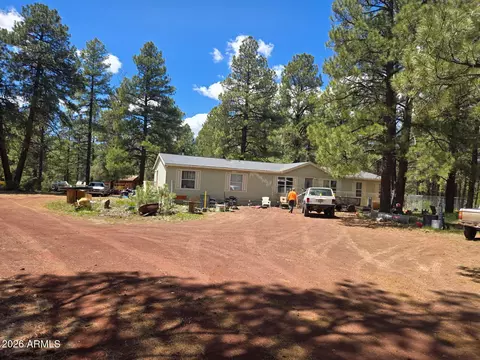 196 N Spitz Spring Rd, Parks, AZ 86018