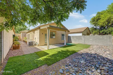 Exterior - 3098 E Stottler Dr, Gilbert, AZ 85296 photo 9 of 12