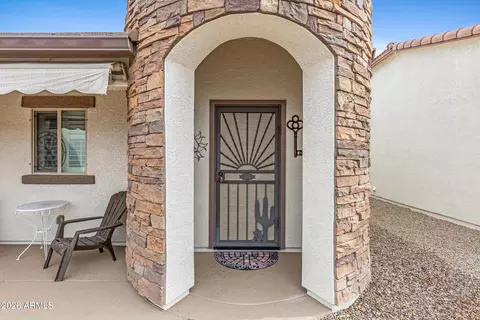 Exterior - 2101 S Meridian Rd #199, Apache Junction, AZ 85120 photo 1 of 4