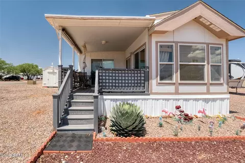 221 W Joshua Cactus Ln, Huachuca City, AZ 85616
