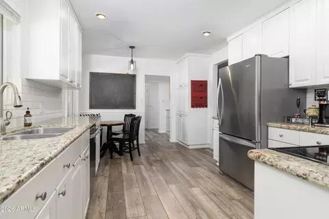 5321 N 14th Pl, Phoenix, AZ 85014 photo 9