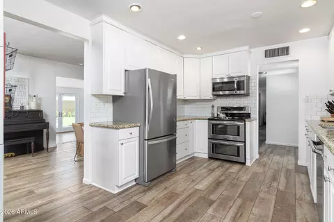 5321 N 14th Pl, Phoenix, AZ 85014 photo 7