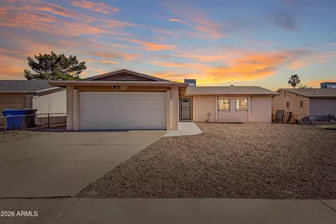 1127 W Grovers Ave, Phoenix, AZ 85023