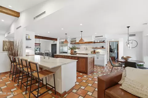 Kitchen - 1550 E Greentree Dr, Tempe, AZ 85284 photo 1 of 12