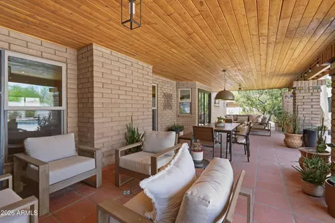Exterior - 1550 E Greentree Dr, Tempe, AZ 85284 photo 5 of 16