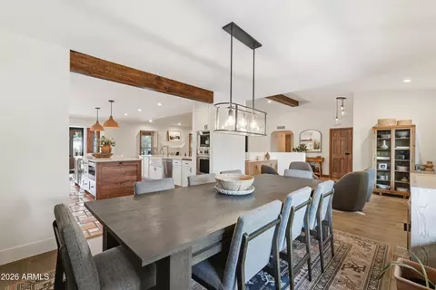 Dining - 1550 E Greentree Dr, Tempe, AZ 85284 photo 4 of 7