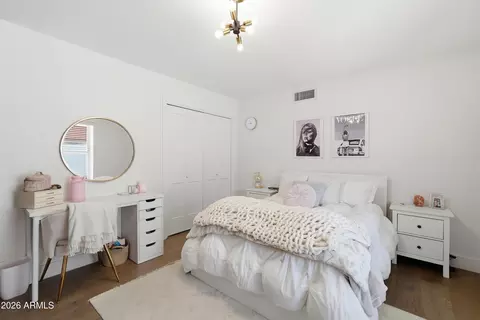 Bedroom - 1550 E Greentree Dr, Tempe, AZ 85284 photo 4 of 9
