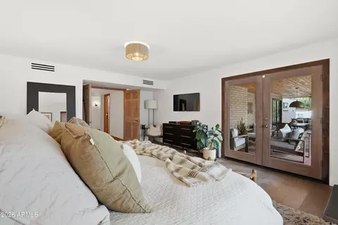 Bedroom - 1550 E Greentree Dr, Tempe, AZ 85284 photo 6 of 9