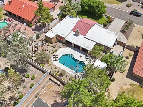 View/Area - 1550 E Greentree Dr, Tempe, AZ 85284 photo 4 of 7