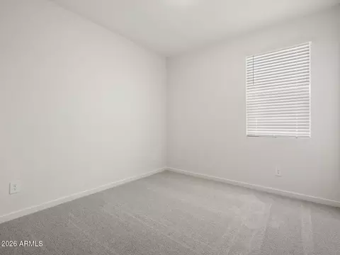 Bedroom - 333 W Rock Needle Trl, Apache Junction, AZ 85120 photo 4 of 6