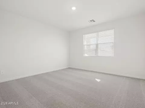 Bedroom - 333 W Rock Needle Trl, Apache Junction, AZ 85120 photo 5 of 6