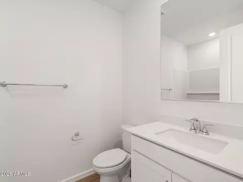 Bath - 333 W Rock Needle Trl, Apache Junction, AZ 85120 photo 1 of 4