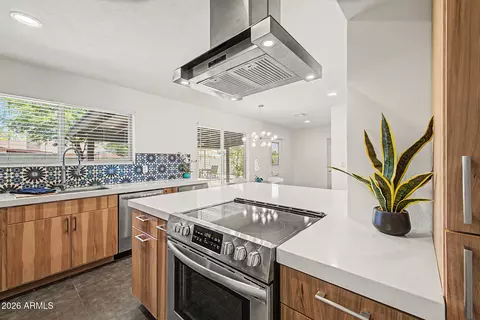 Kitchen - 823 E Monte Cristo Ave, Phoenix, AZ 85022 photo 4 of 6