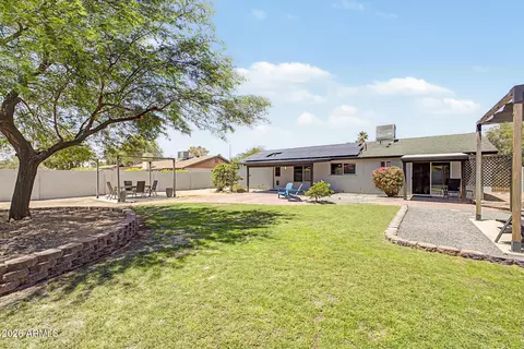 Exterior - 823 E Monte Cristo Ave, Phoenix, AZ 85022 photo 8 of 9