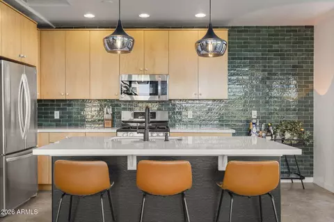 Kitchen - 914 E Osborn Rd #418, Phoenix, AZ 85014 photo 4 of 7