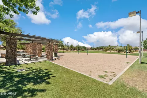 Exterior - 2924 E Coconino Dr, Gilbert, AZ 85298 photo 10 of 10