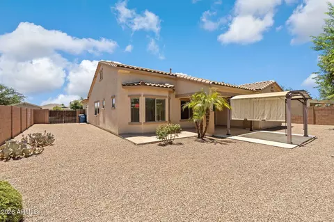 Exterior - 2924 E Coconino Dr, Gilbert, AZ 85298 photo 4 of 10