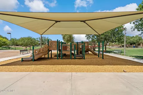 View/Area - 2924 E Coconino Dr, Gilbert, AZ 85298 photo 1 of 3
