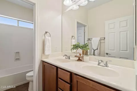 Bath - 2924 E Coconino Dr, Gilbert, AZ 85298 photo 1 of 5