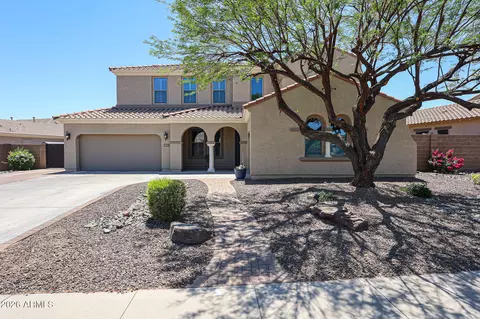 18253 W Cinnabar Ave, Waddell, AZ 85355