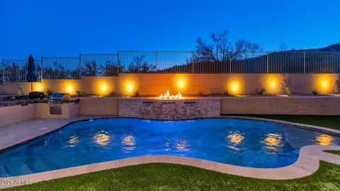 Exterior - 14602 S 4th Dr, Phoenix, AZ 85045 photo 15 of 17