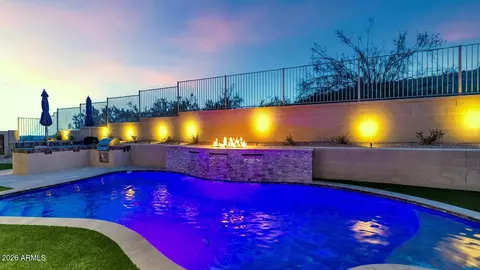 Exterior - 14602 S 4th Dr, Phoenix, AZ 85045 photo 14 of 17