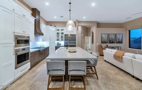 Kitchen - 14602 S 4th Dr, Phoenix, AZ 85045 photo 5 of 8