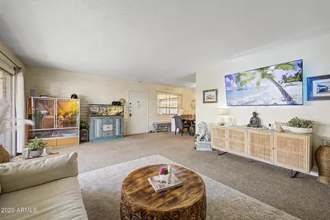 Living - 1901 E Missouri Ave #217, Phoenix, AZ 85016 photo 2 of 3