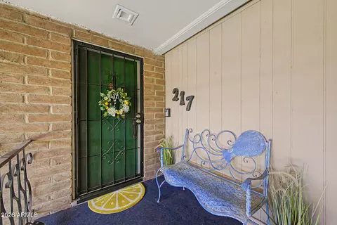 Exterior - 1901 E Missouri Ave #217, Phoenix, AZ 85016 photo 4 of 14