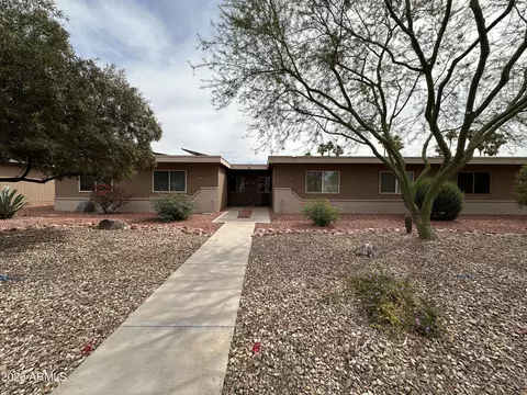 13813 N Thunderbird Blvd, Sun City, AZ 85351