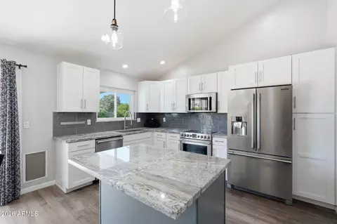 Kitchen - 1502 E Divot Dr, Tempe, AZ 85283 photo 2 of 7