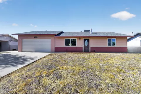 Exterior - 704 E Peppertree Ave, Apache Junction, AZ 85119 photo 1 of 4