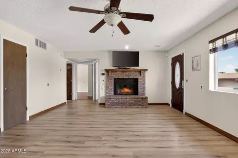 Living - 704 E Peppertree Ave, Apache Junction, AZ 85119 photo 5 of 5