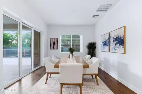 Dining - 640 W Echo Ln, Phoenix, AZ 85021 photo 2 of 2