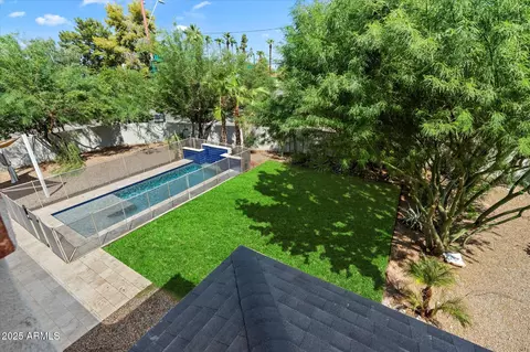 Exterior - 640 W Echo Ln, Phoenix, AZ 85021 photo 7 of 26