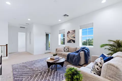 Entry Way - 640 W Echo Ln, Phoenix, AZ 85021 photo 3 of 3