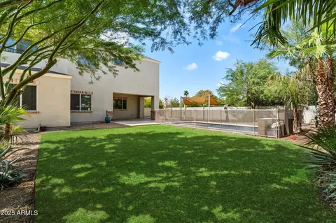 Exterior - 640 W Echo Ln, Phoenix, AZ 85021 photo 12 of 26