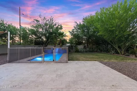 Exterior - 640 W Echo Ln, Phoenix, AZ 85021 photo 21 of 26