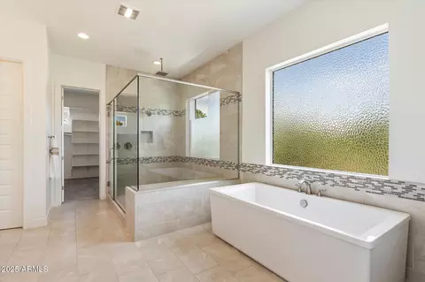 Bath - 640 W Echo Ln, Phoenix, AZ 85021 photo 3 of 7