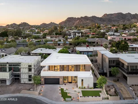 View/Area - 2224 E Solar Dr, Phoenix, AZ 85020 photo 2 of 6