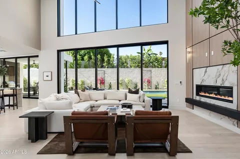 Living - 2224 E Solar Dr, Phoenix, AZ 85020 photo 2 of 5