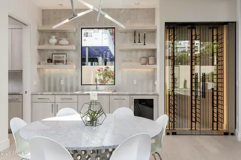 Dining - 2224 E Solar Dr, Phoenix, AZ 85020 photo 1 of 2