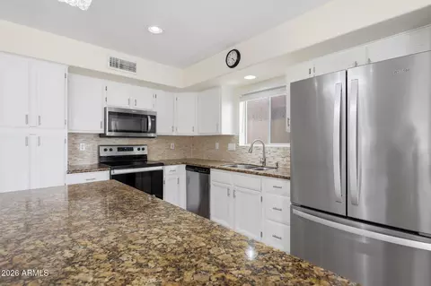 Kitchen - 6603 E Snowdon St, Mesa, AZ 85215 photo 2 of 2