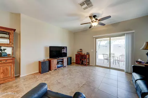 Living - 2101 S Meridian Rd #164, Apache Junction, AZ 85120 photo 2 of 3