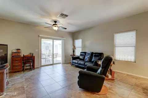 Living - 2101 S Meridian Rd #164, Apache Junction, AZ 85120 photo 1 of 3