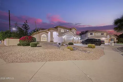 1124 N Robin Ln, Mesa, AZ 85213