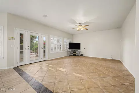 Living - 1124 N Robin Ln, Mesa, AZ 85213 photo 3 of 13