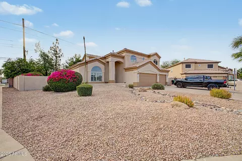 Exterior - 1124 N Robin Ln, Mesa, AZ 85213 photo 14 of 27