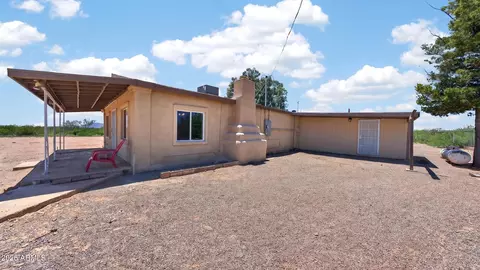1166 N Plantation Rd, Douglas, AZ 85607