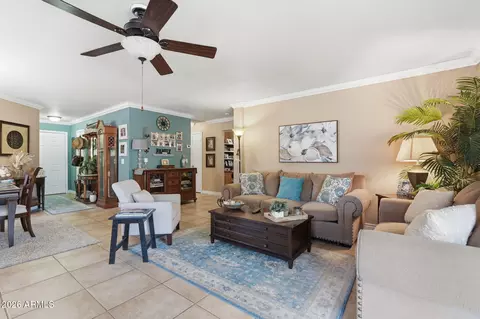 Living - 1086 E Arabian Dr, Gilbert, AZ 85296 photo 1 of 3